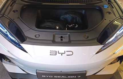 BYD Sealion 7 électrique AWD 530 ch