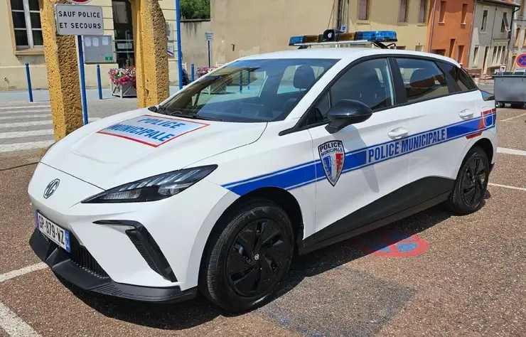 MG4 électrique de la police municipale d'Homécourt en Meurthe et Moselle