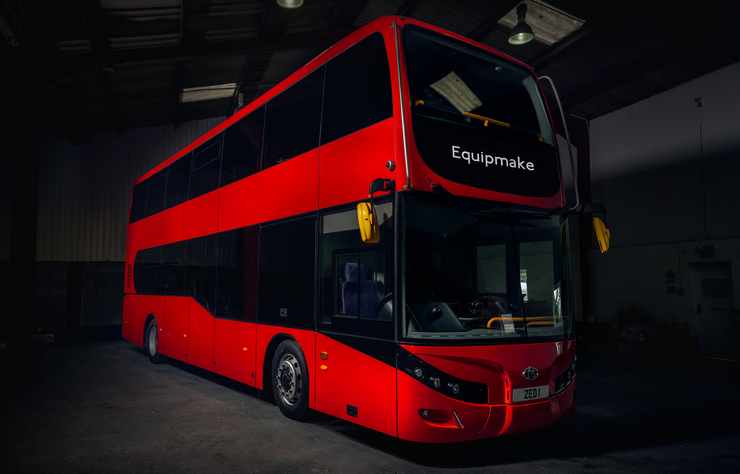 autobus électrique Jewel E par Equipmake avec Beulas
