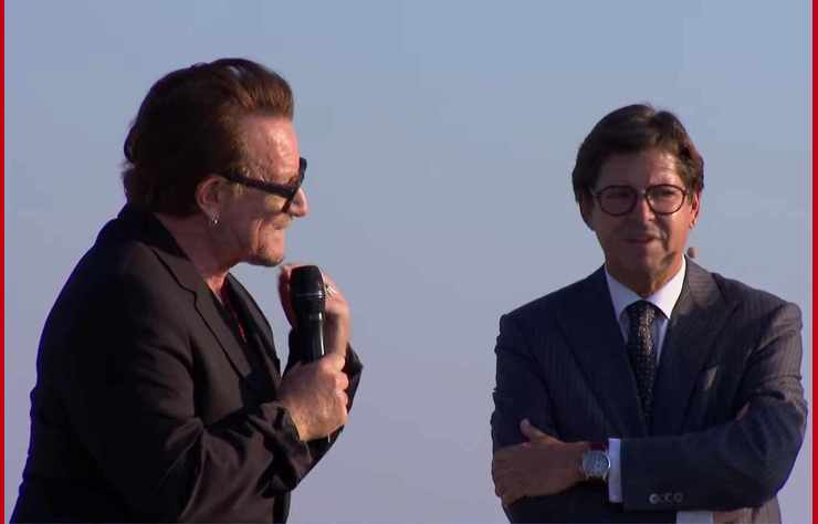 Bono et Olivier François
