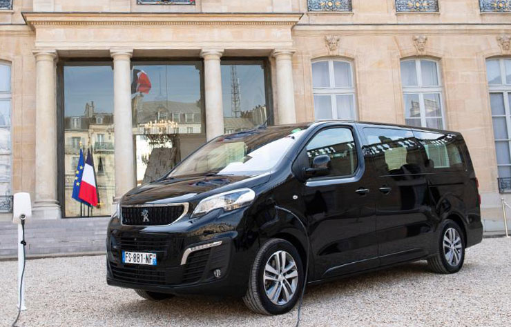 Peugeot e-Traveller électrique à l'Elysée pour les journées du patrimoine