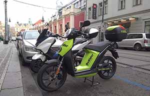 Prague : Skoda se lance dans le scooter-sharing