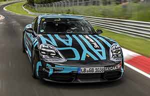 La Porsche Taycan électrique presqu'aussi rapide qu'une BMW M5