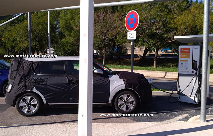 Kia Soul électrique à Lançon de Provence