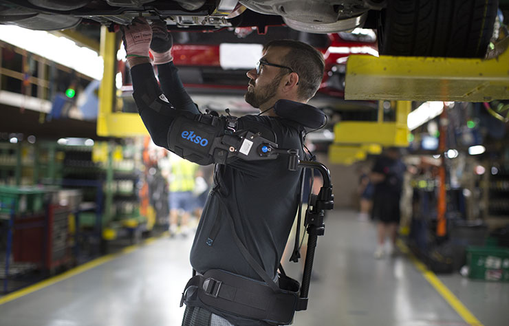 Exosquelette chez Ford