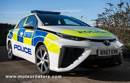 Toyota Mirai à hydrogène de la police de Londres