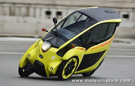 Cité Lib, l'autopartage de Toyota i-Road à Grenoble