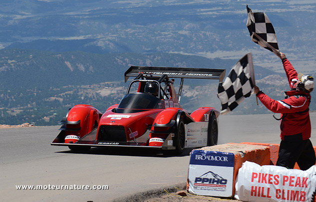 Mitsubishi électrique au Pikes Peak