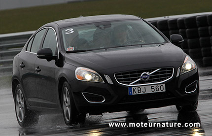 Volvo teste le Flybrid sur sa S60