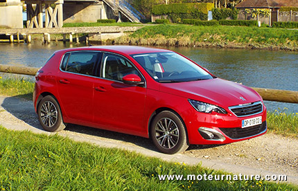 Peugeot 308 Allure BlueHDi 120