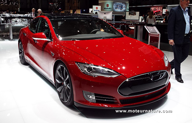 Tesla Model S P85D