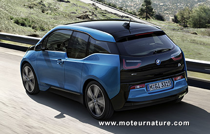 BMw i3 électrique avec batterie de 33 kWh