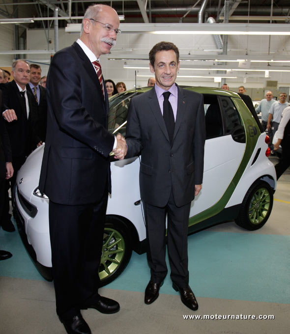 Le président Sarkozy et la Smart électrique