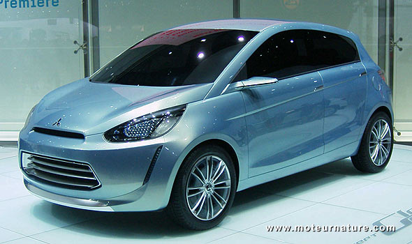 Mitsubishi New Global Small