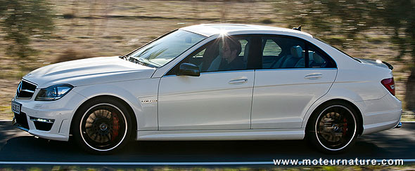 Mercedes-C63-AMG