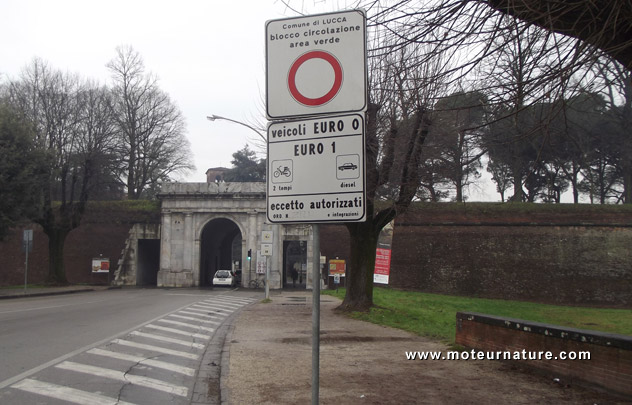 Lucca, un autre exemple pour Paris ou Nice