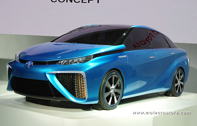 Toyota FCV