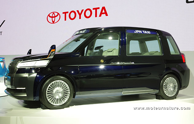 Toyota taxi hybride GPL concept