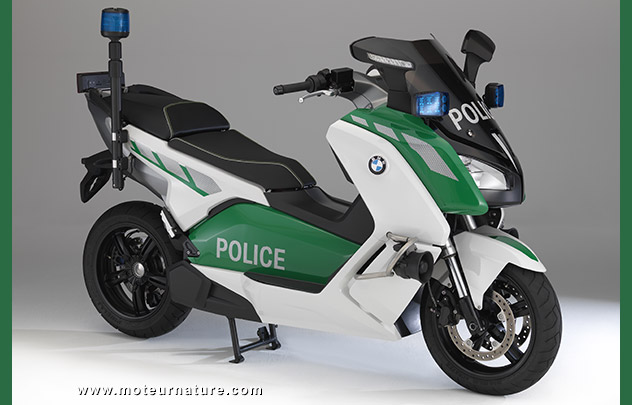 Scooter électrique BMW pour la police